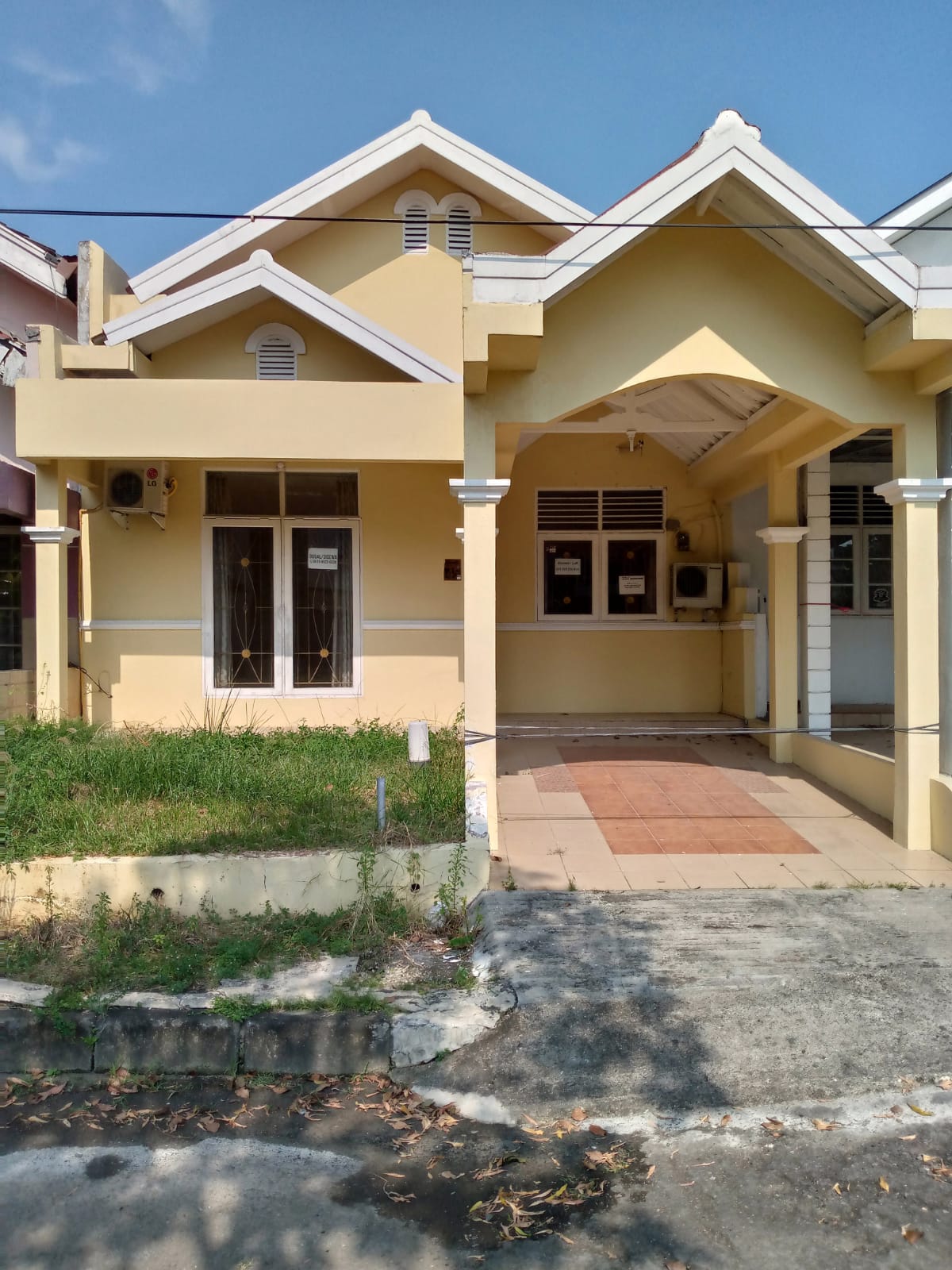 Rumah Dijual Siap Huni di Cluster Meadow Green Lippo Cikarang